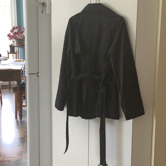 Lined spring or fall jacket - Picture 3 of 8